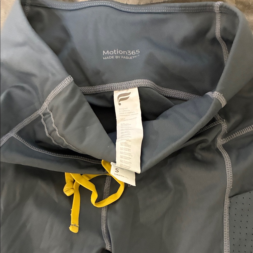 Fabletics Motion365 Gray Leggings with Yellow Accent